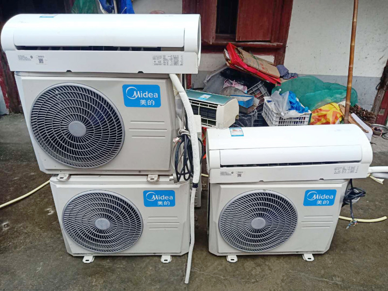 沈陽25臺(tái)二手空調(diào)已出售裝車完畢發(fā)往南京路上